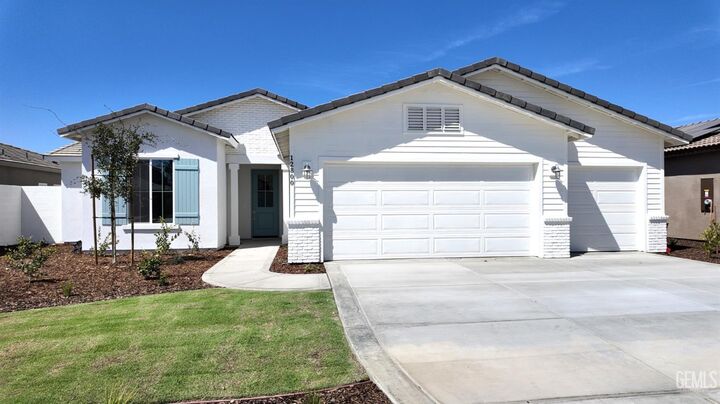 12800 Kinnick Court  Bakersfield CA 93311 photo