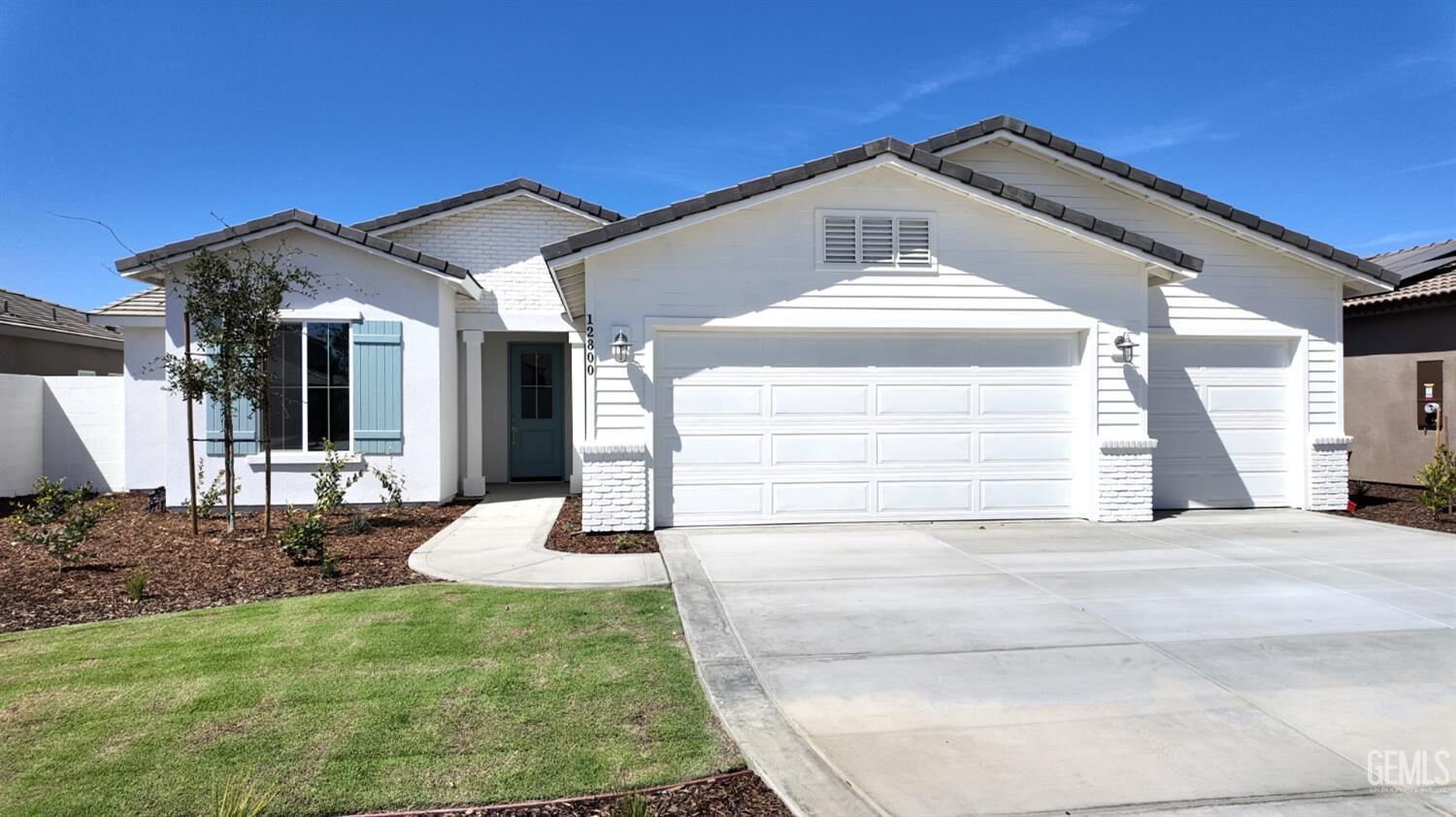 Property Photo: 12800 Kinnick Court CA 93311