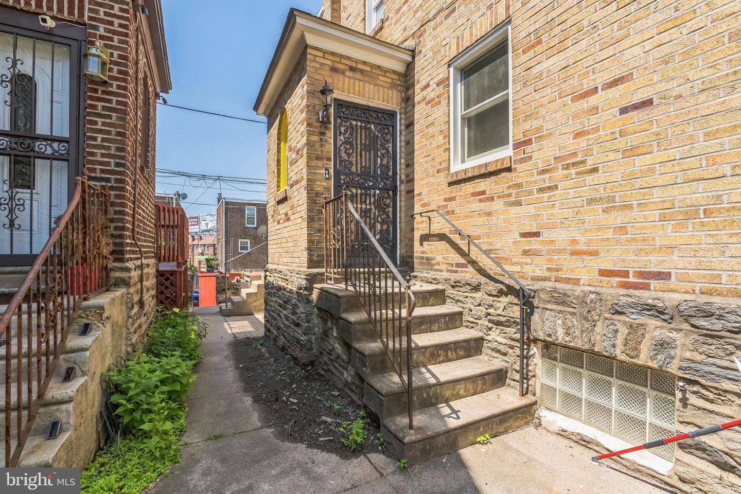 Property Photo: 1712 Chelsea Road PA 19027