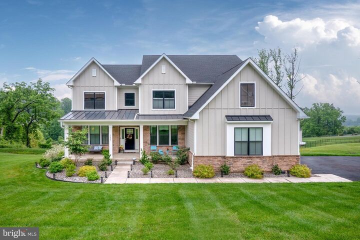 Property Photo:  5635 Saucon Ridge Road  PA 18036 