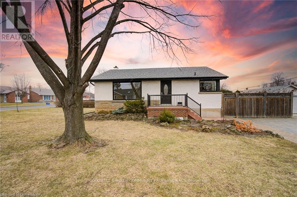 Property Photo:  94 Gailmont Drive Upper  ON L8K 4B6 