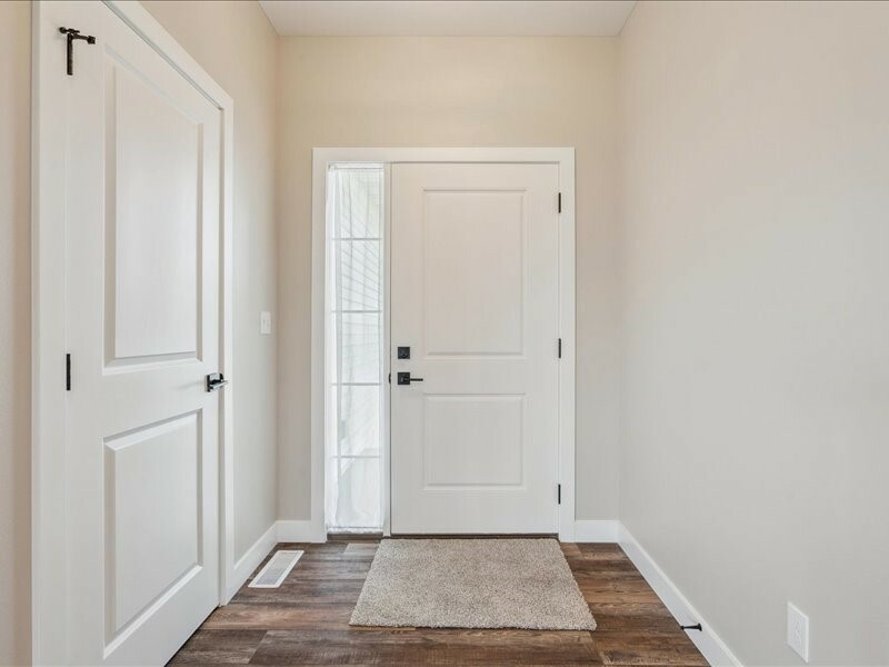 Property Photo: 1326 Echo Ridge Lane IA 52302