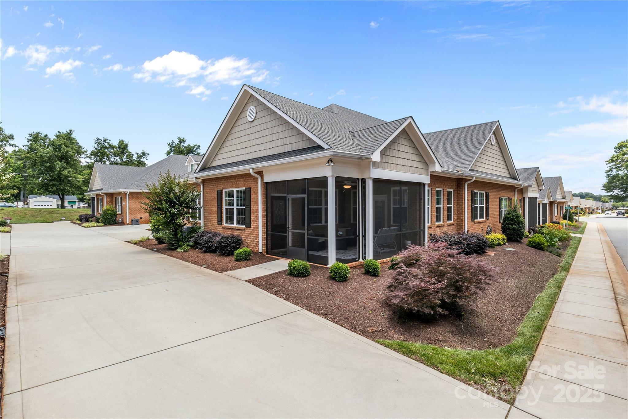 Property Photo: 2484 Early Richmond Court NC 28037