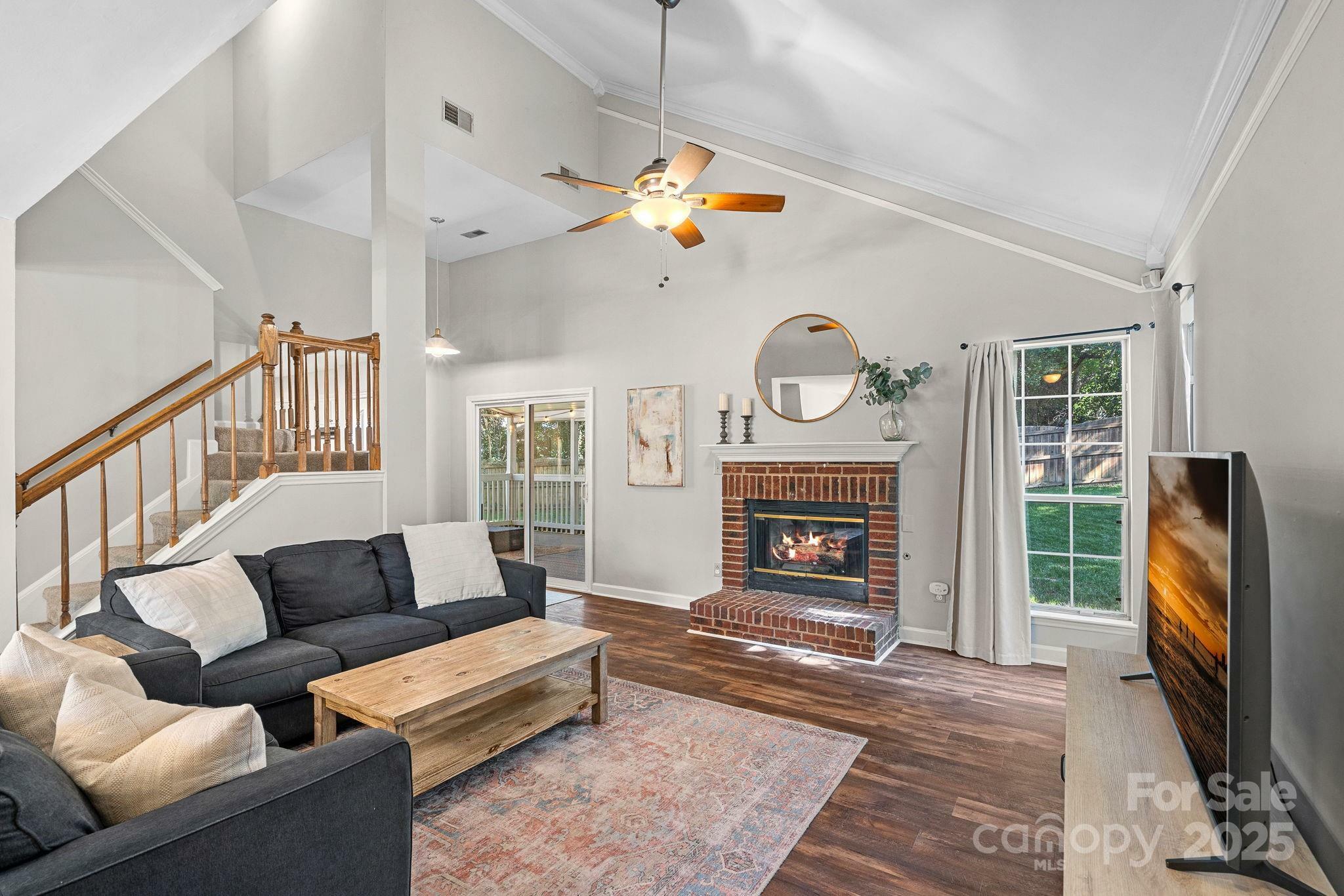 Property Photo: 807 Water Wheel Court NC 28209