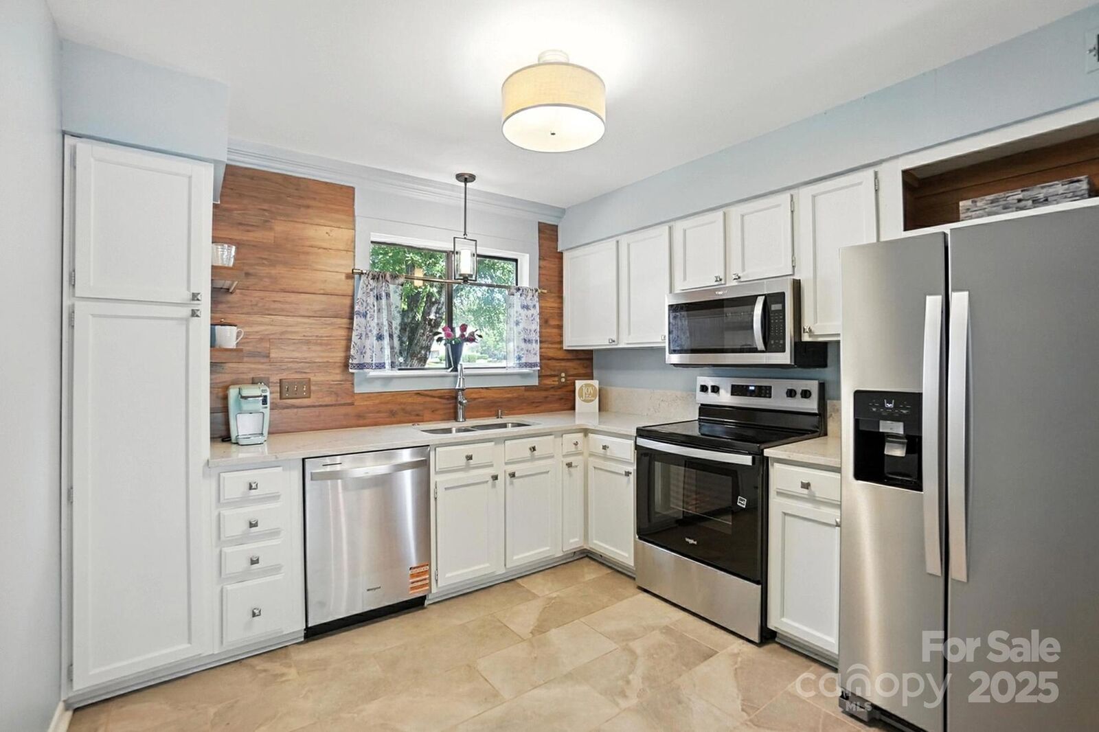Property Photo: 3020 Heathstead Place A NC 28210