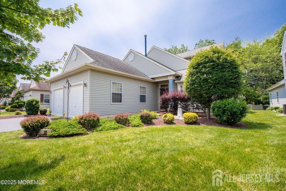 221 Valencia Drive  Monroe NJ 08831 photo