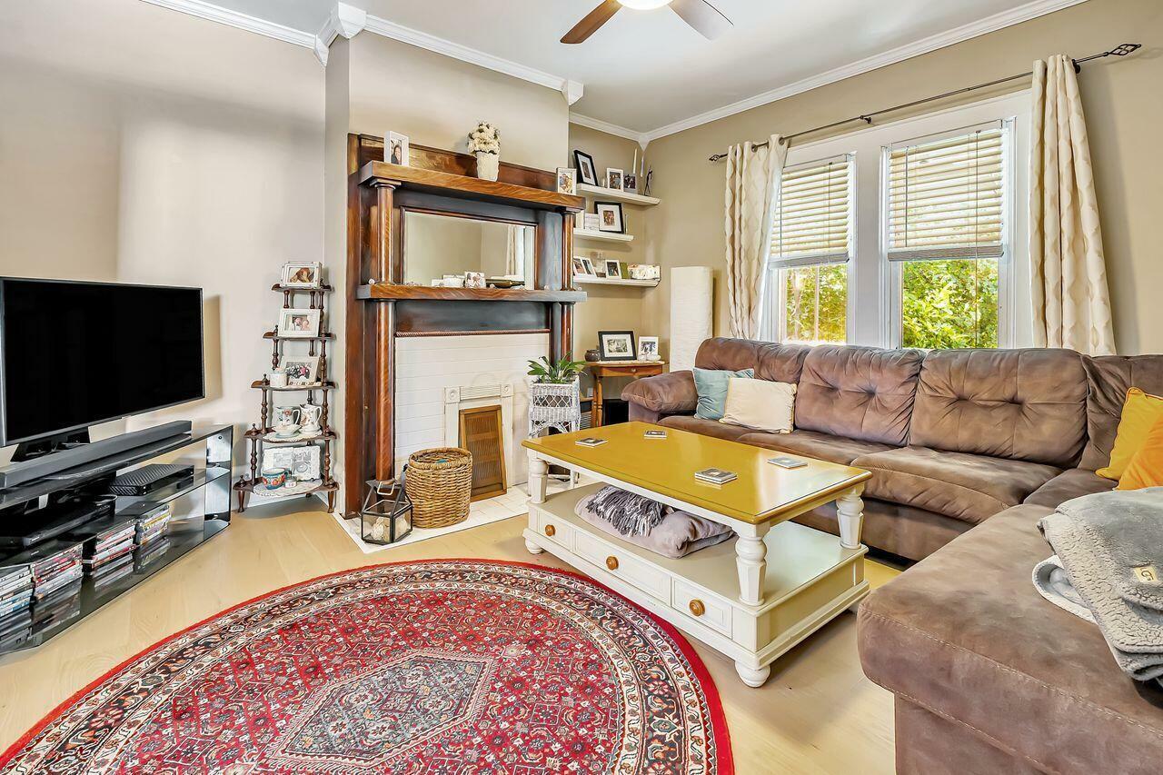 Property Photo: 520 E Jenkins Avenue OH 43207