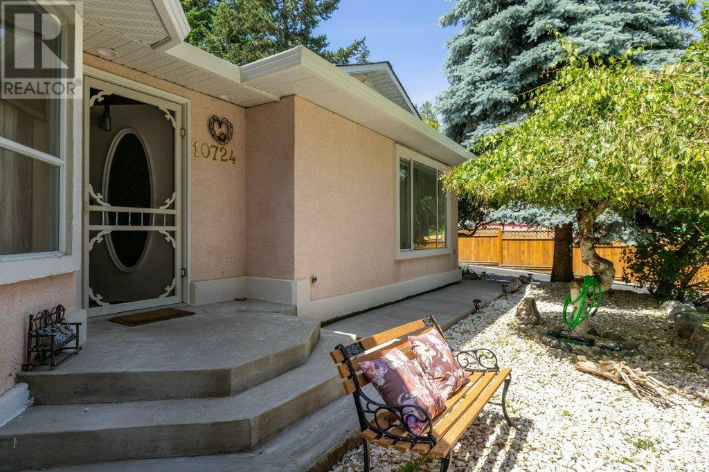Photo de la propriété: 10724 Pinecrest Road BC V1H 2C1