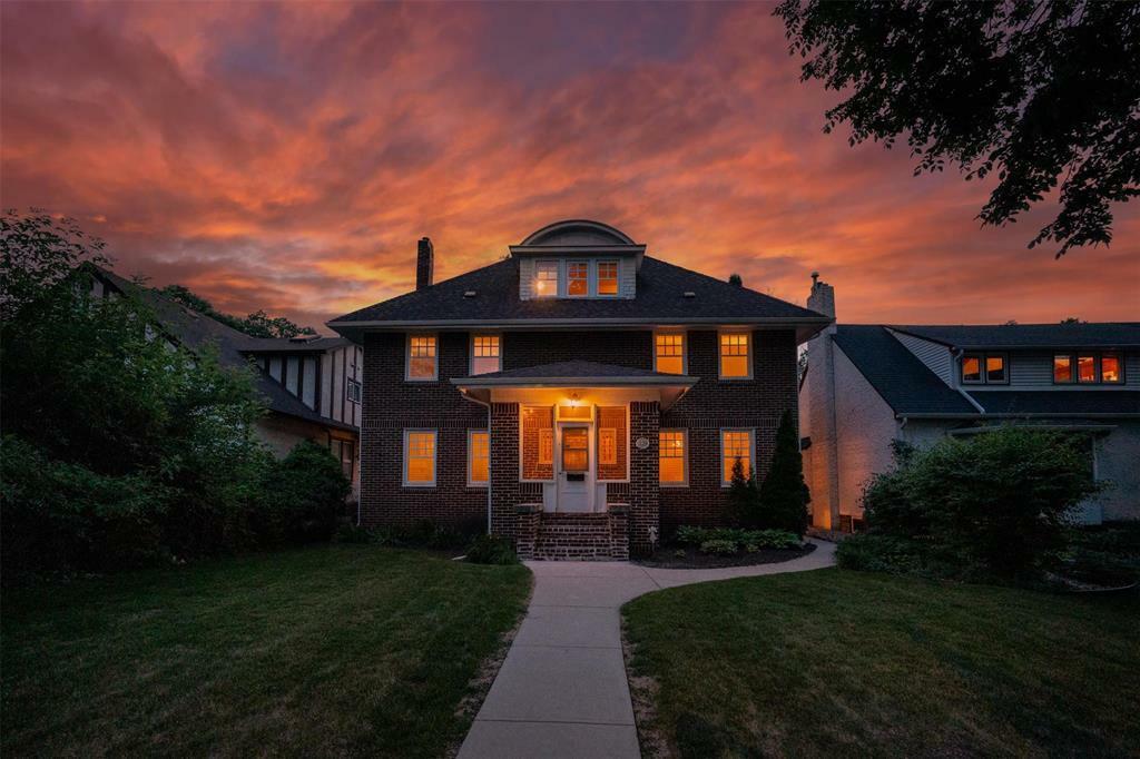 Photo de la propriété: 129 Montrose Street MB R3M 3L8