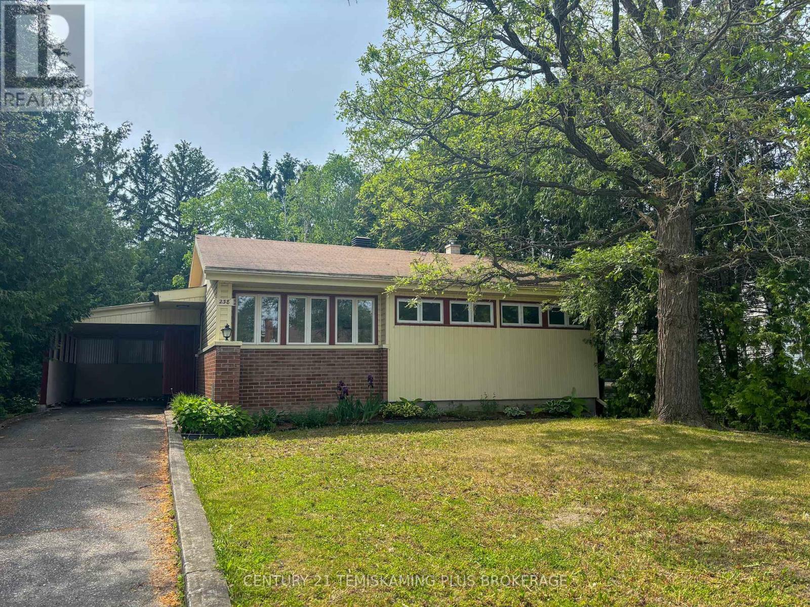 238 Grant Street  Temiskaming Shores ON P0J 1P0 photo