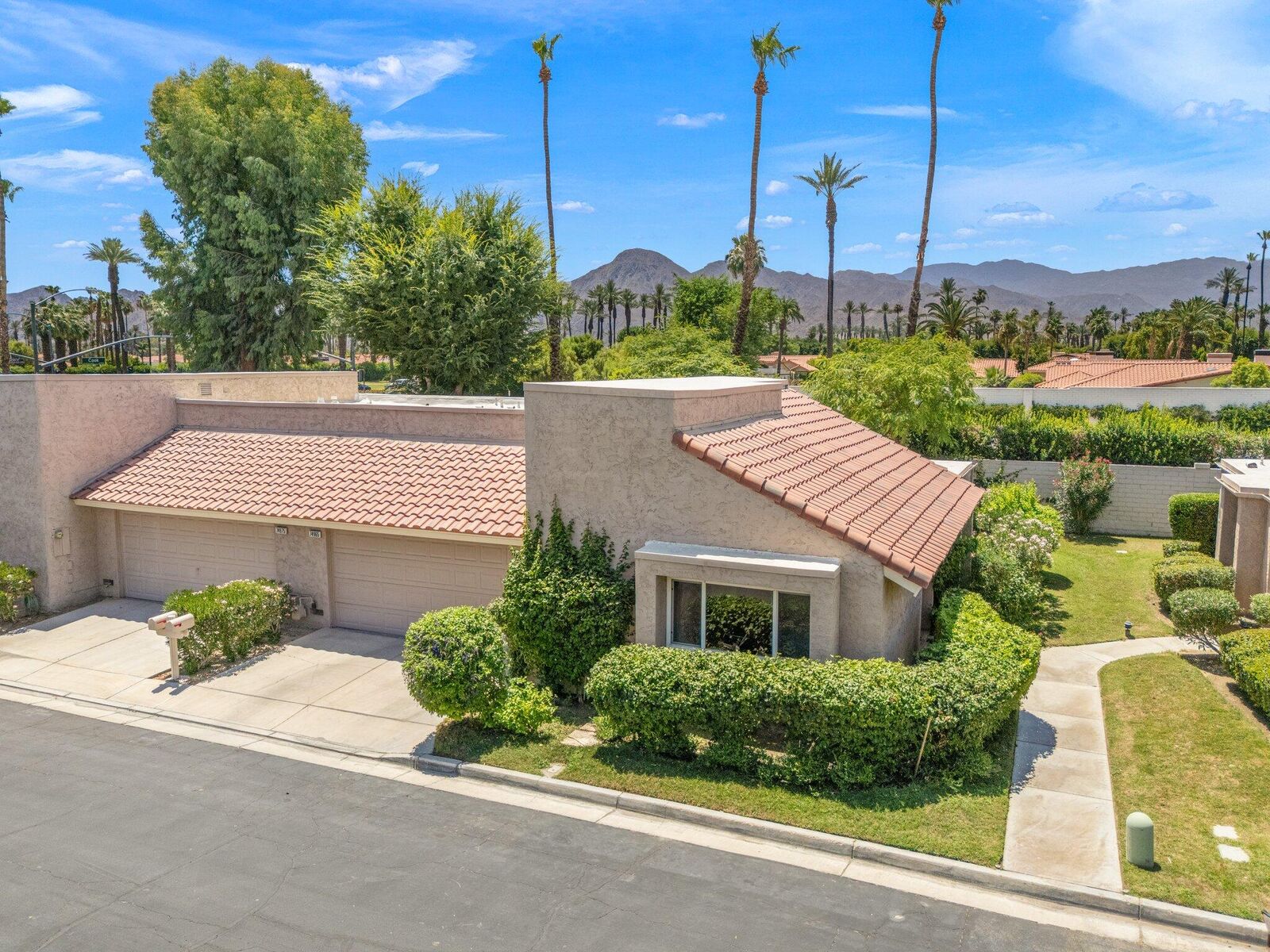 Property Photo:  74965 San Ysidro Circle  CA 92260 