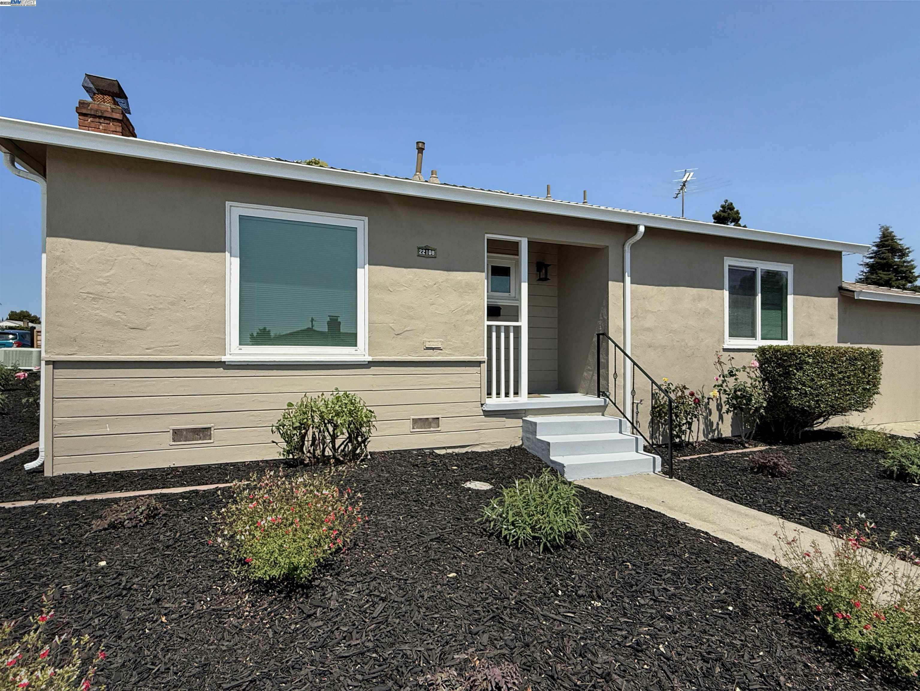 Property Photo: 22108 Moyers St CA 94546