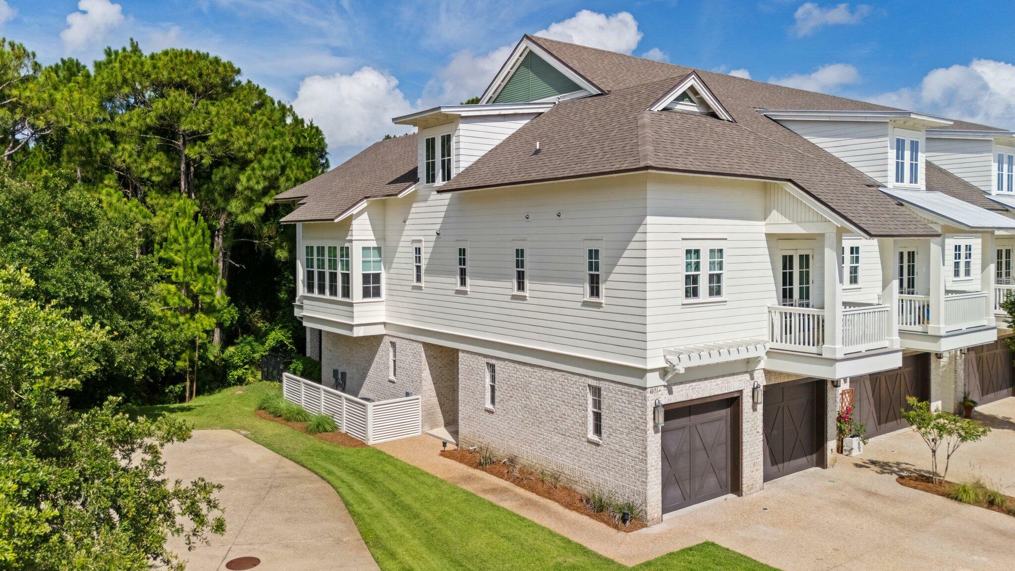 Property Photo:  4371 Bahia Lane  FL 32541 
