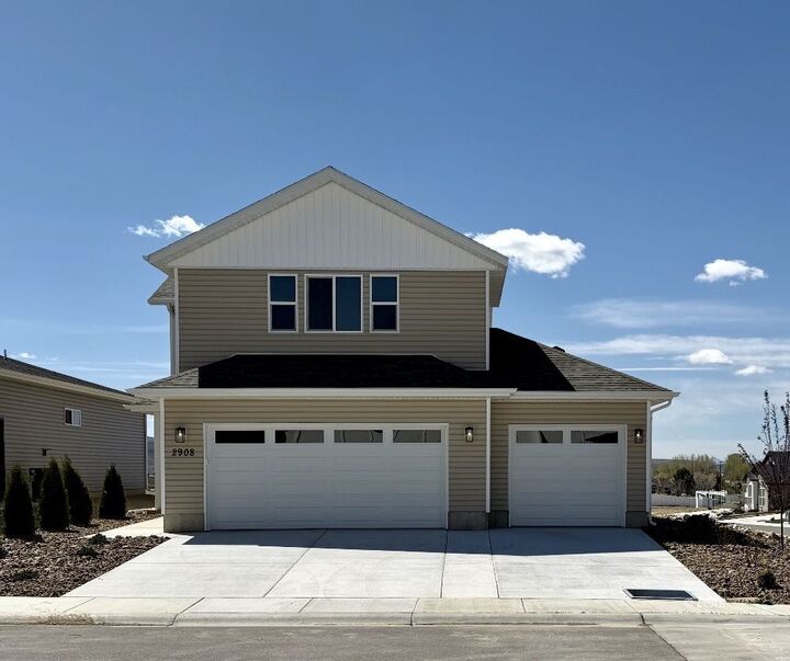 Property Photo:  2963 Eleanor Court  NV 89801 