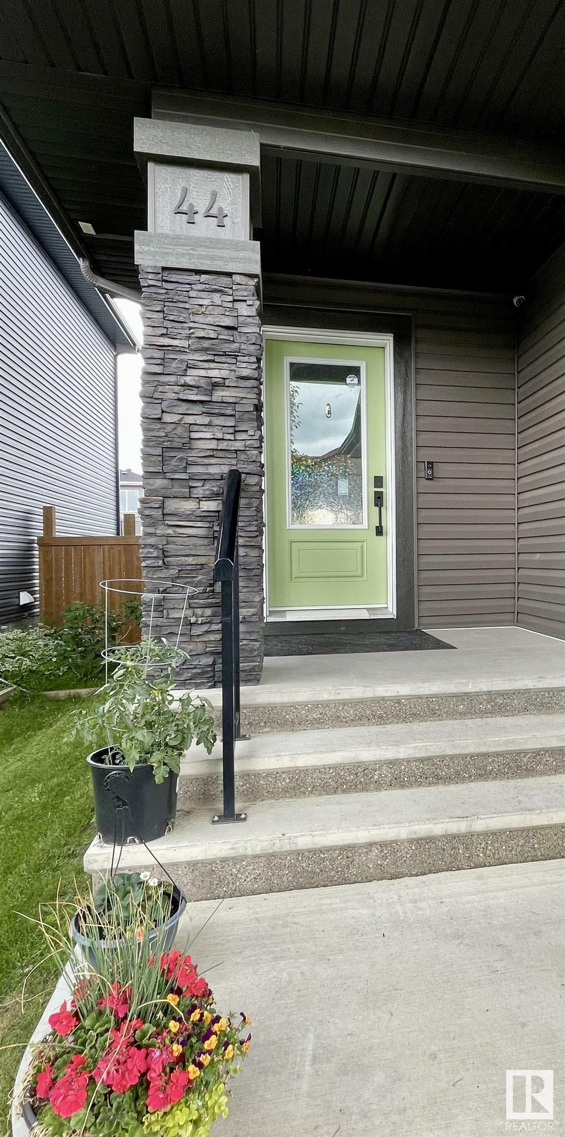 Property Photo: 44 Prescott Boulevard AB T7X 0R4