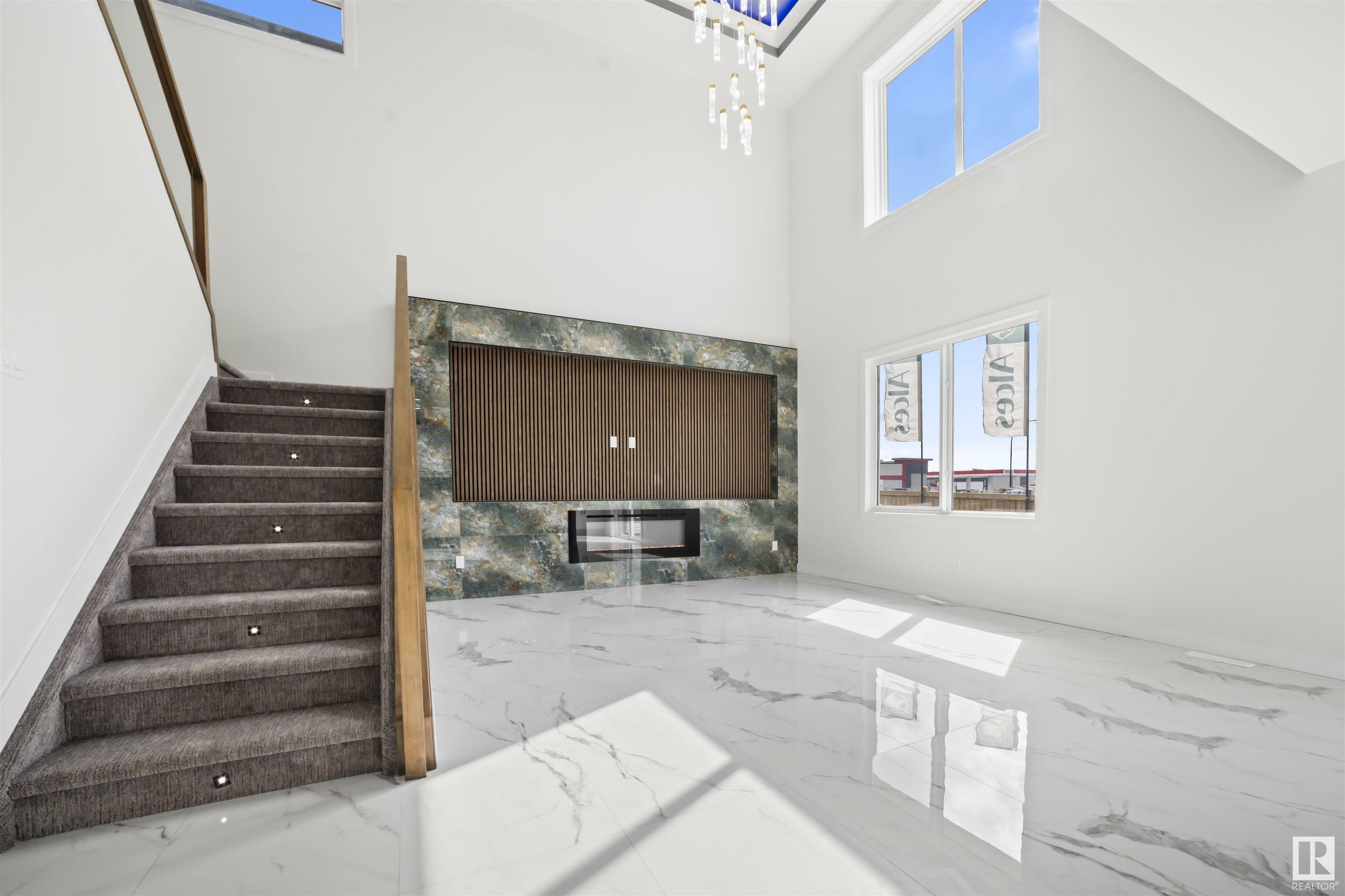 216 33 Street SW  Edmonton AB T6X 3C7 photo