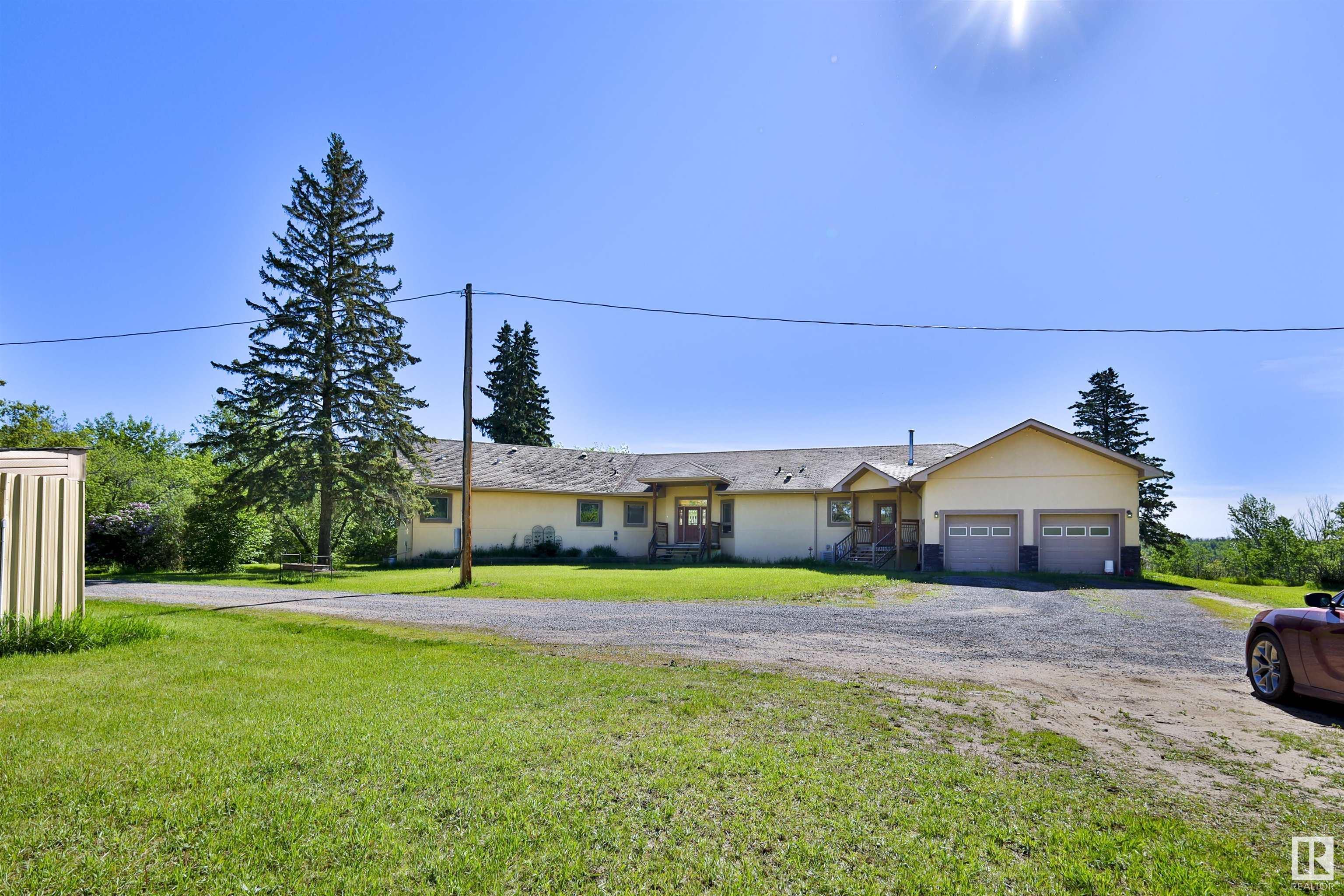 Property Photo: 51004 Rge Road 263 AB T7Y 1E2