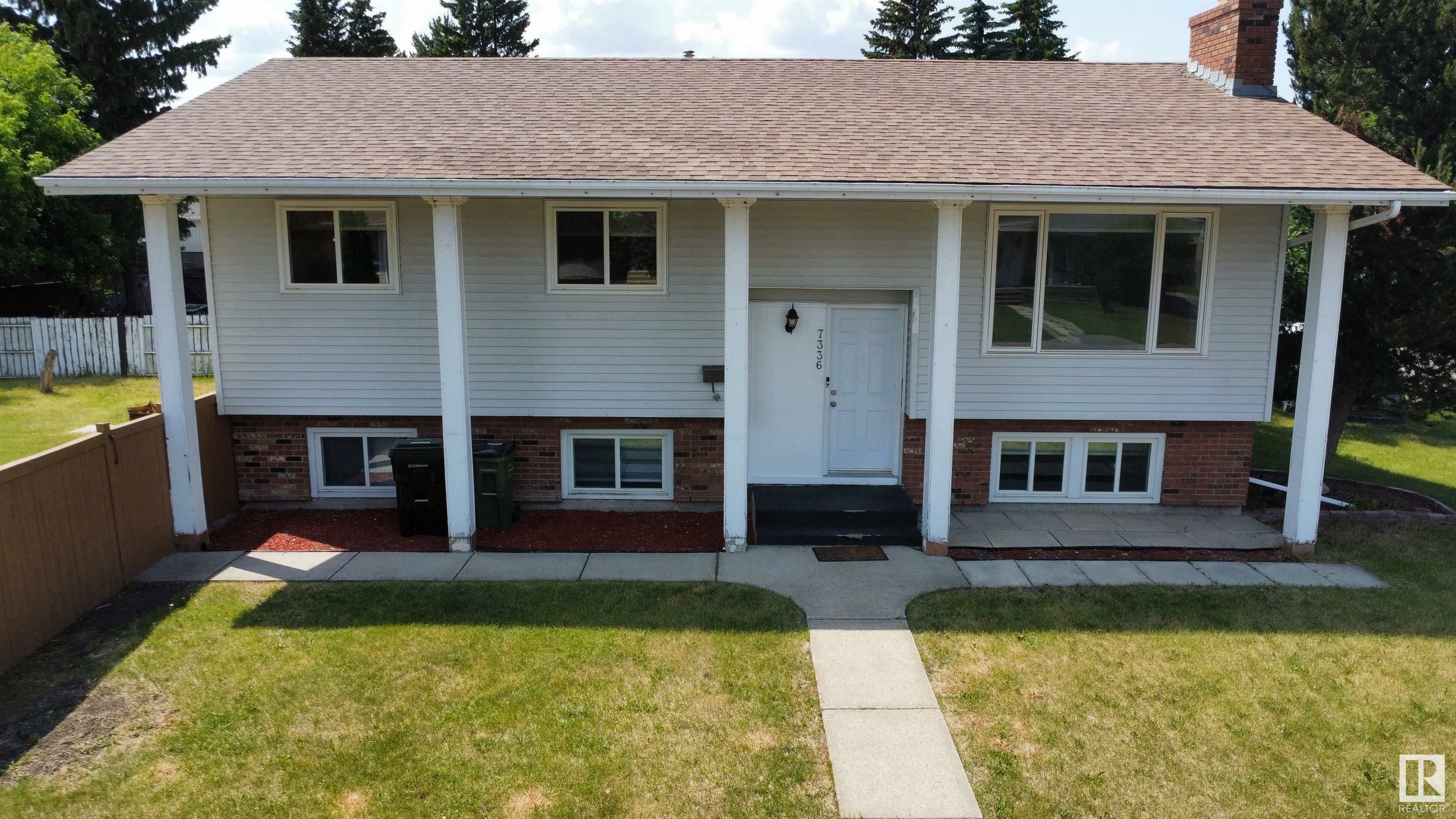 Property Photo: 7336 21 Avenue NW AB T6K 2C4