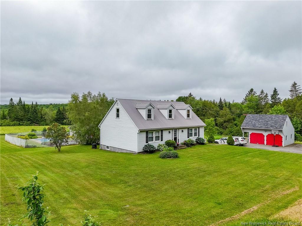 Photo de la propriété: 419 Beardsley Road NB E7M 4G8