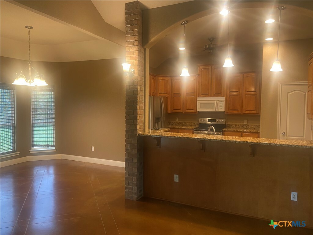 Property Photo: 1500 Mountain Ridge Drive TX 76513
