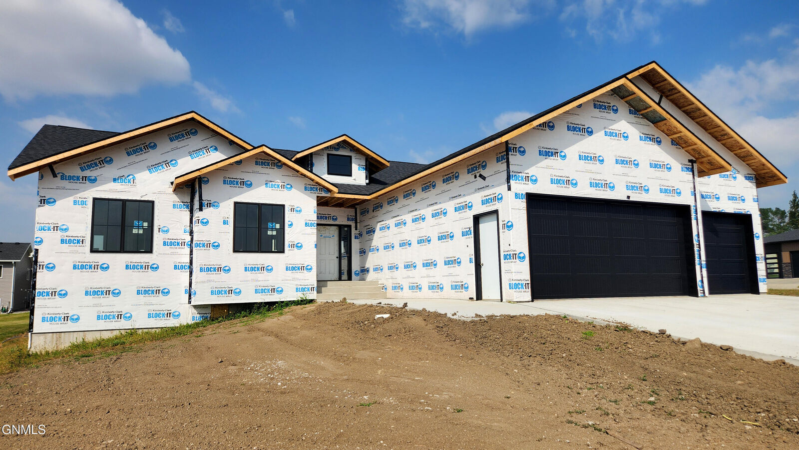 Property Photo:  4008 Nickel Street  ND 58503 
