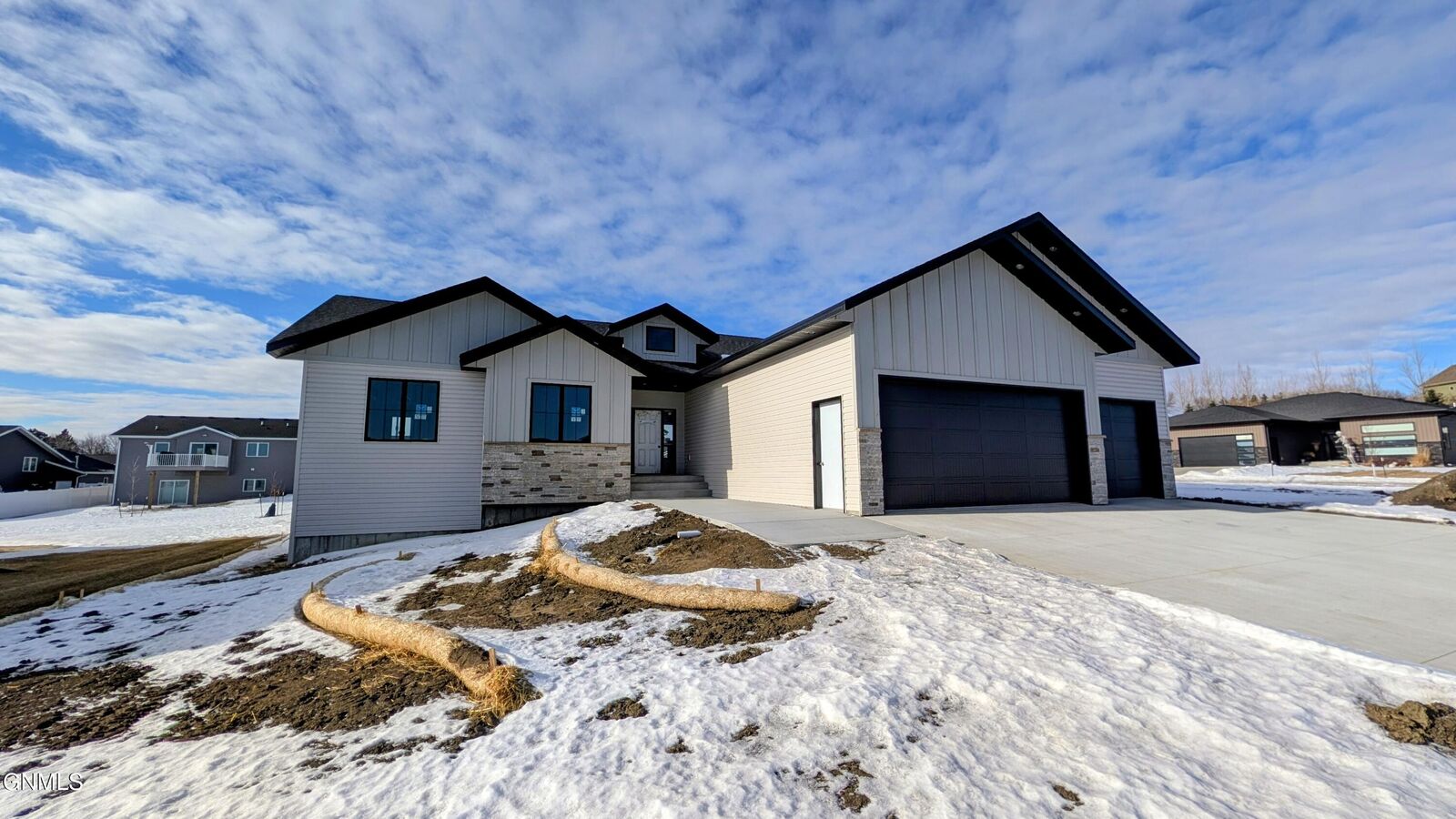 Property Photo:  4008 Nickel Street  ND 58503 