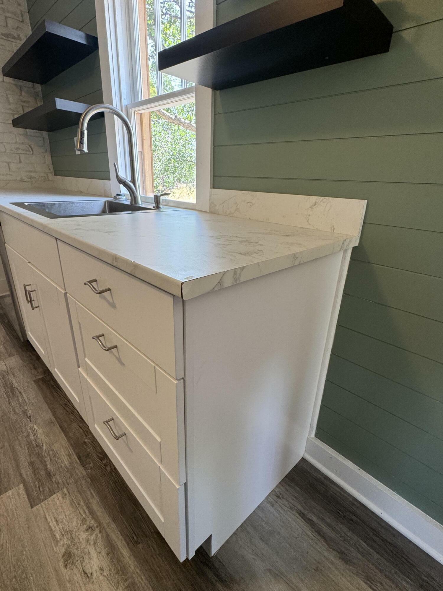 Property Photo: 347 W 300 N UT 84721