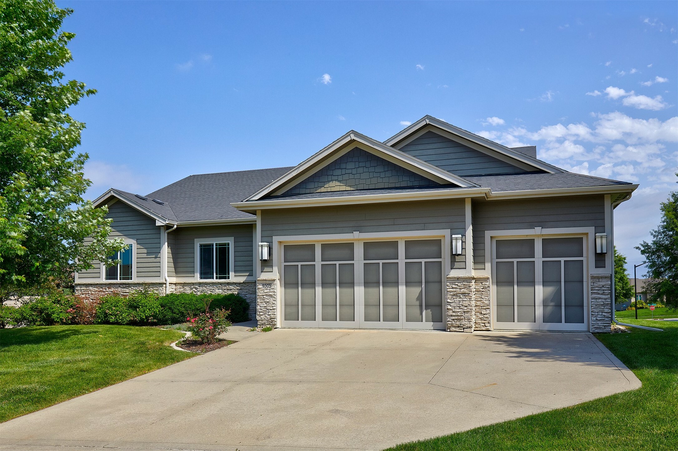 Property Photo:  9305 Sugar Creek Circle  IA 50266 