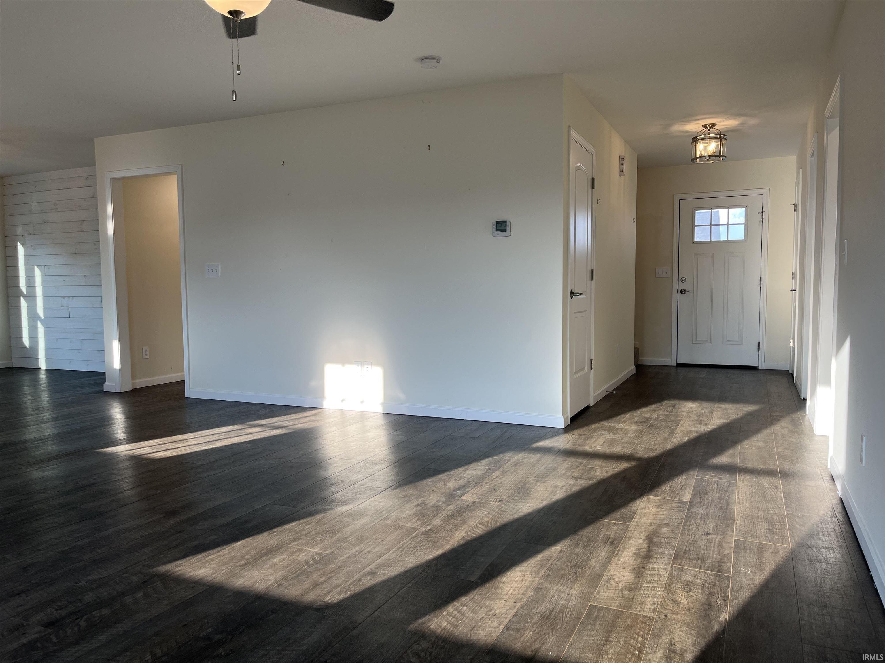 Property Photo: 364 Wabash Circle IN 47610-9387