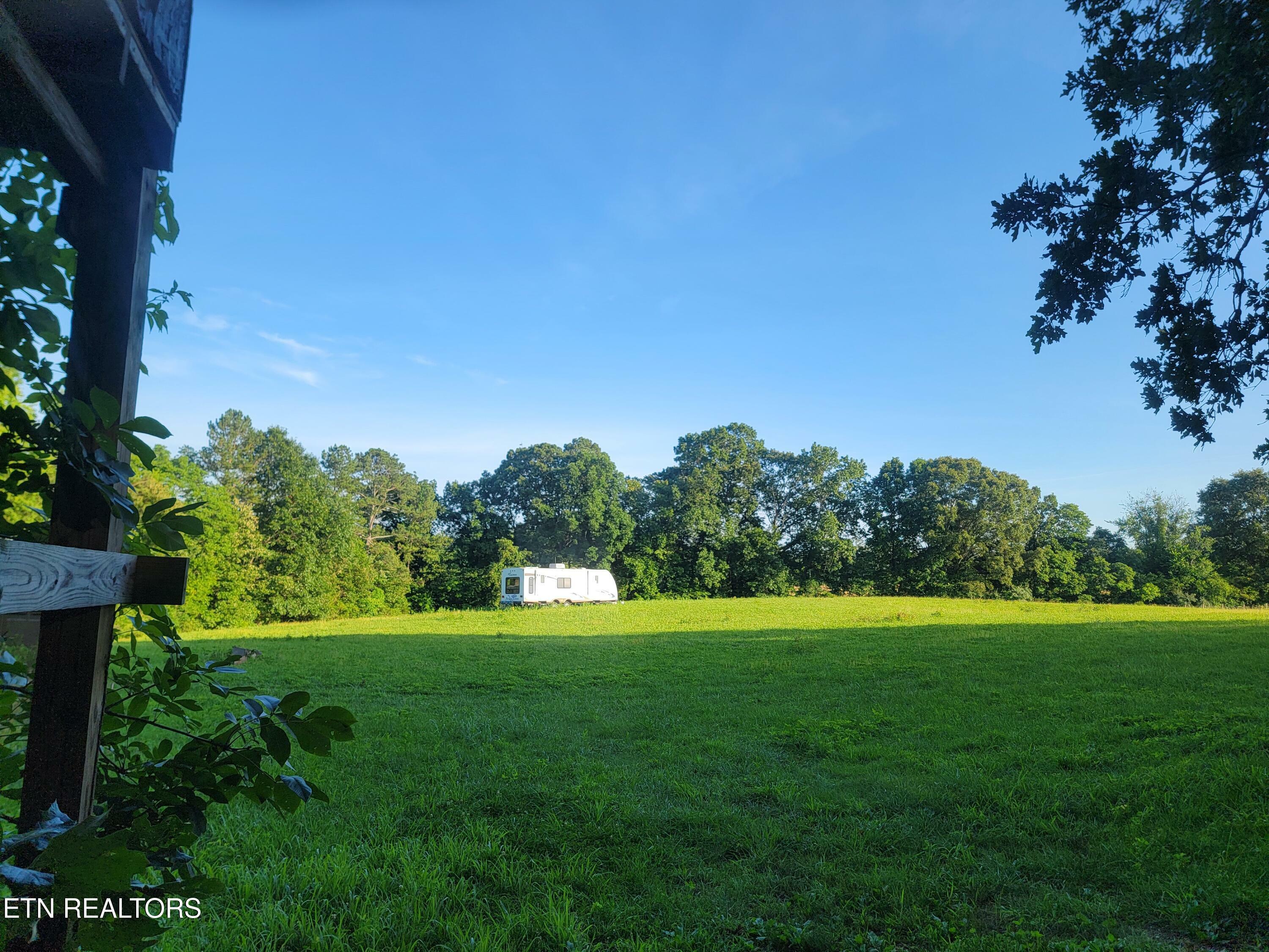 Property Photo: 11418 Watkins Rd TN 37774