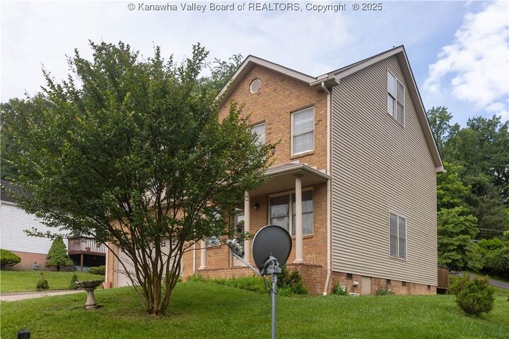Property Photo:  705 Christian Drive  WV 25314 