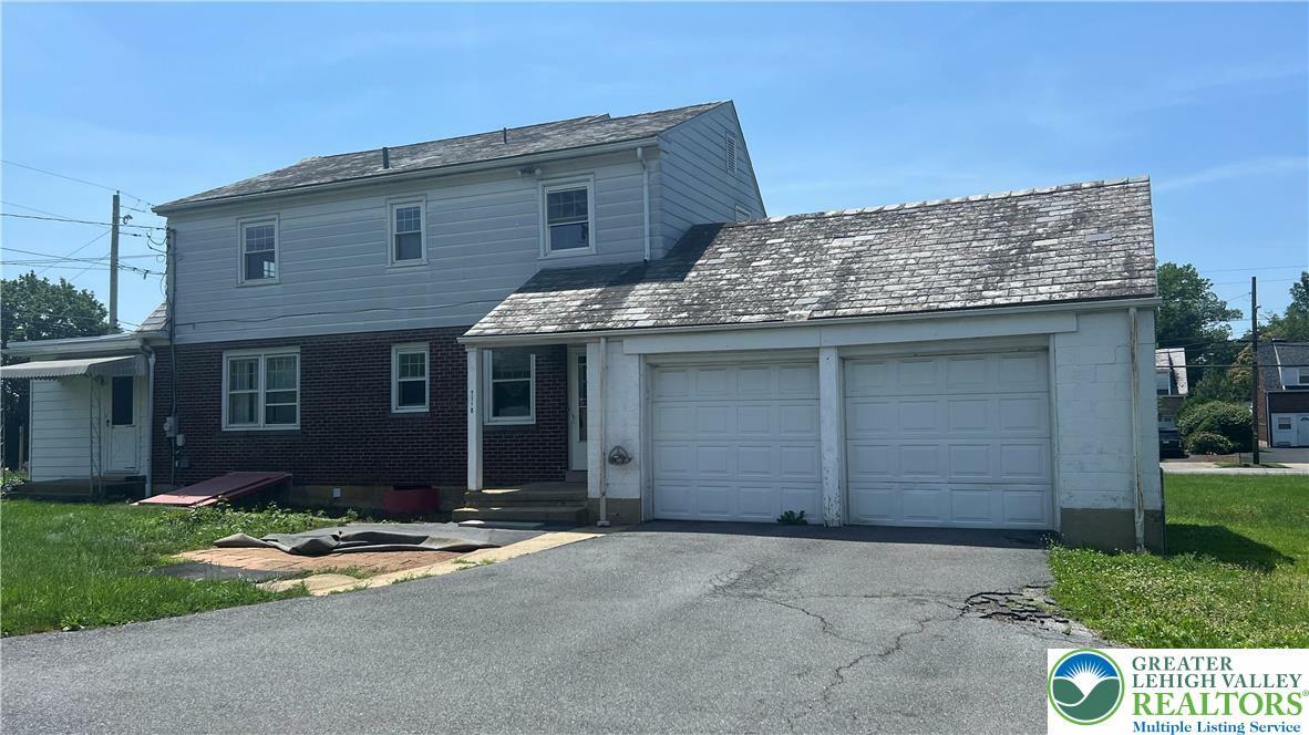 Property Photo: 2110 Center Street PA 18017