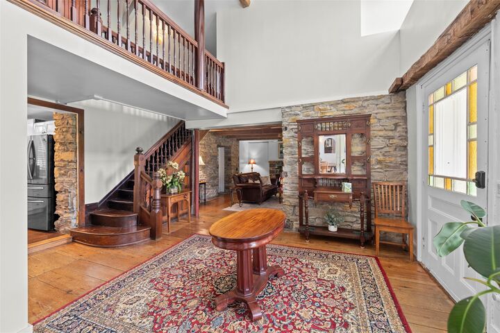 Property Photo:  346 Crescent Avenue  NY 12528 