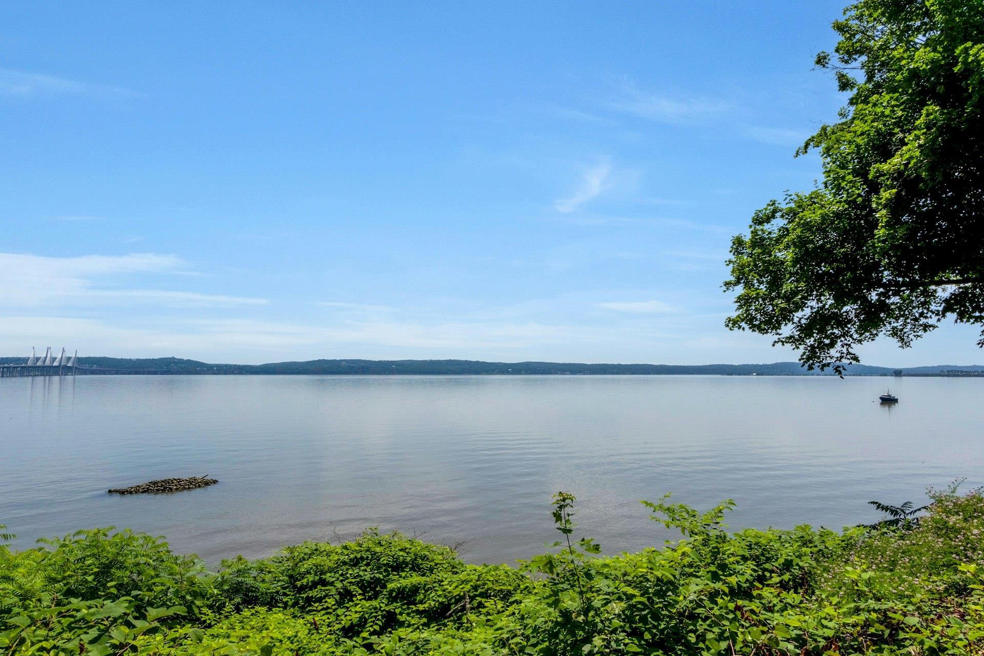 115 River Road  Grand View-on-Hudson NY 10960 photo