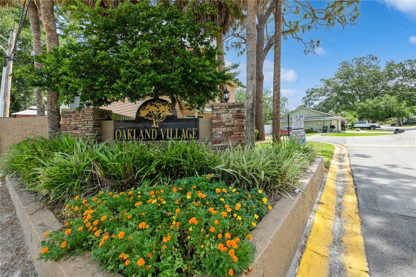 Property Photo: 437 Hemlock Street FL 32714