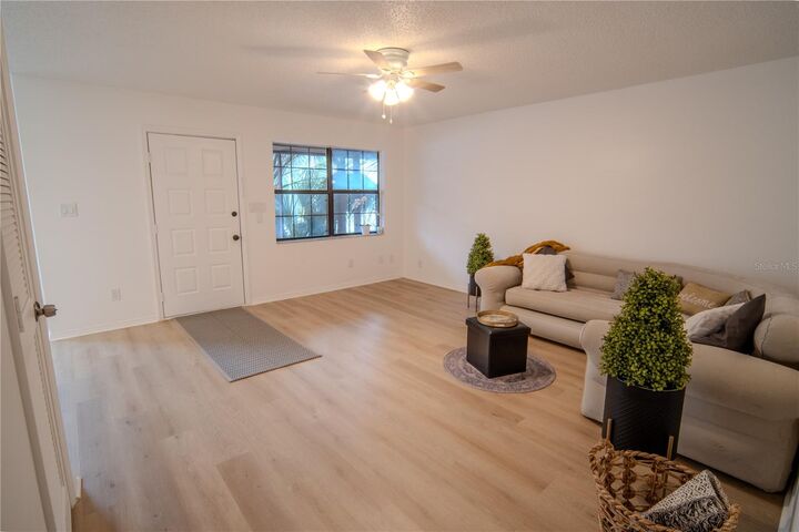 Property Photo:  437 Hemlock Street  FL 32714 