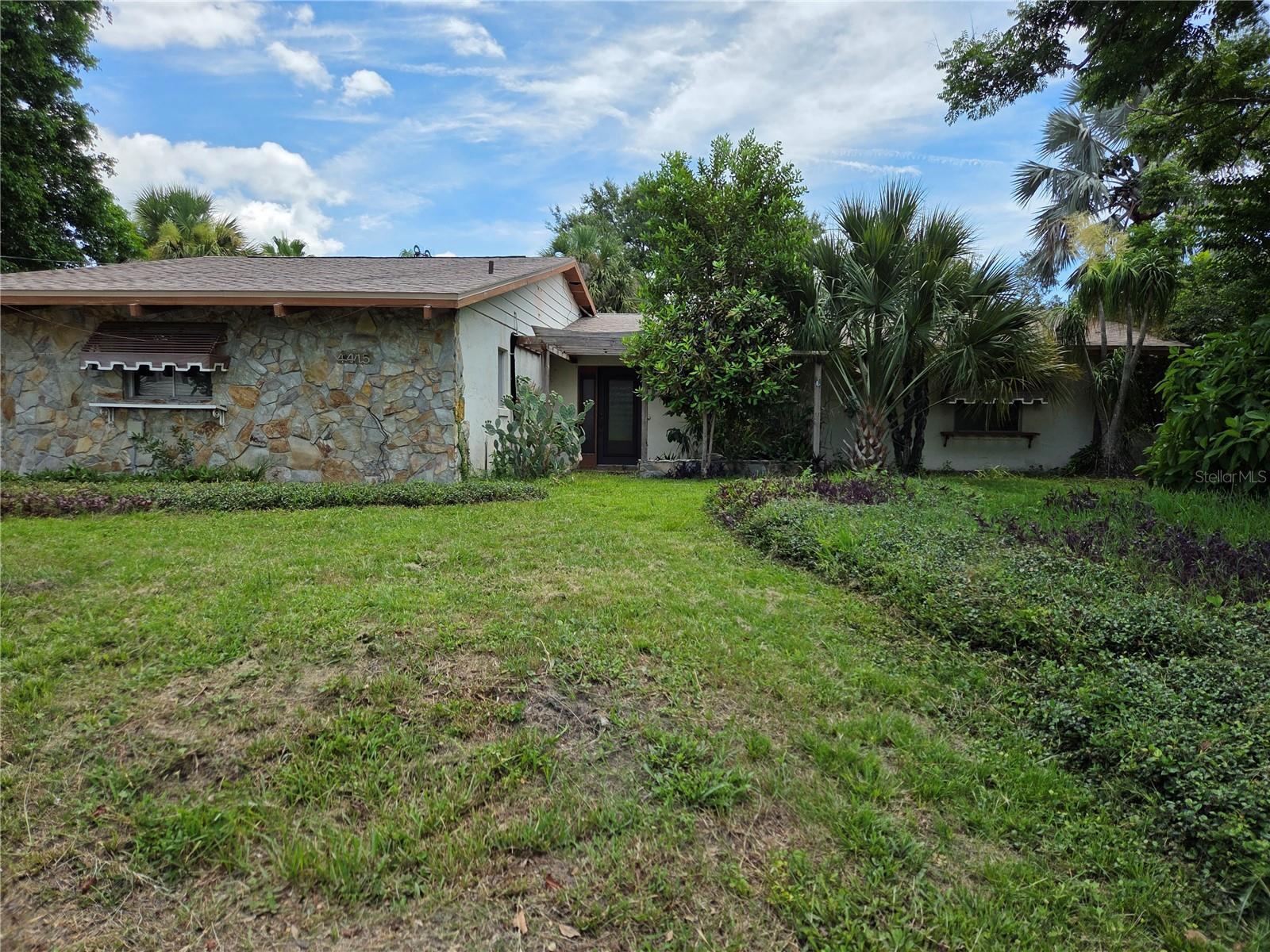 Property Photo: 4415 Raymar Drive FL 32839