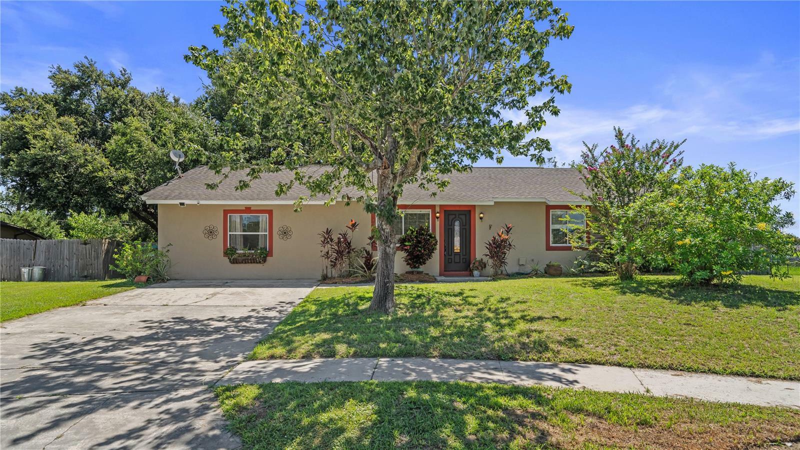 8733 Catbriar Lane  Orlando FL 32829 photo
