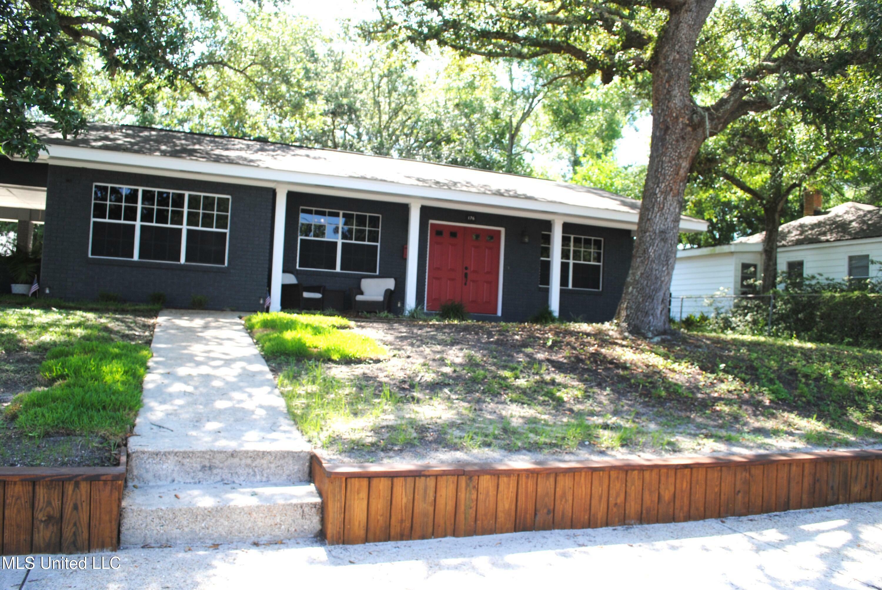 Property Photo:  176 Miramar Avenue  MS 39530 
