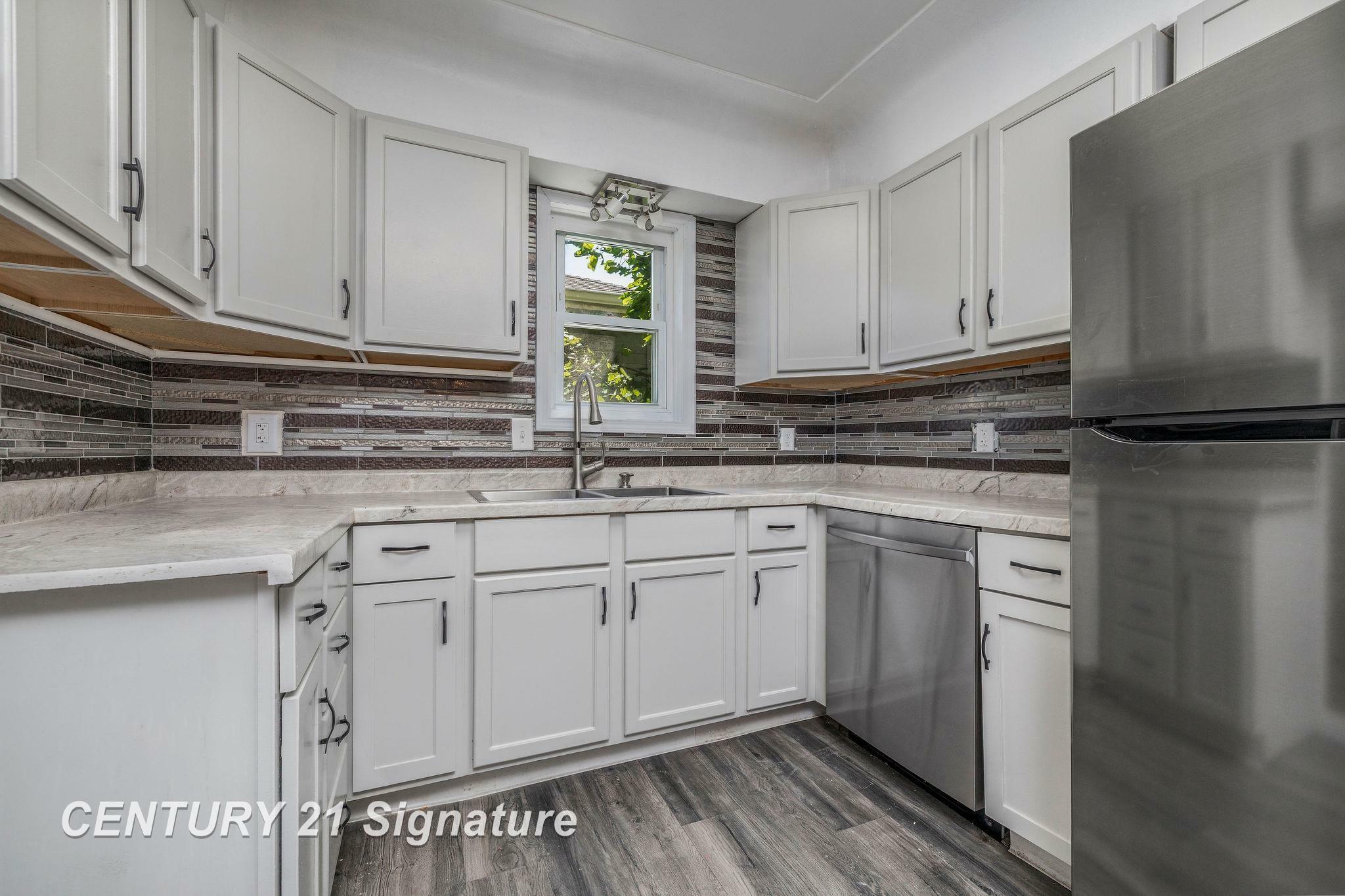 Property Photo: 3433 Court Street MI 48602