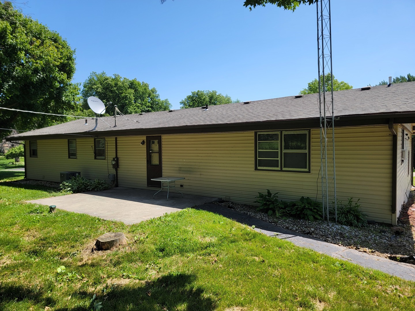 Property Photo: 8788 Sheffield Drive IL 61008