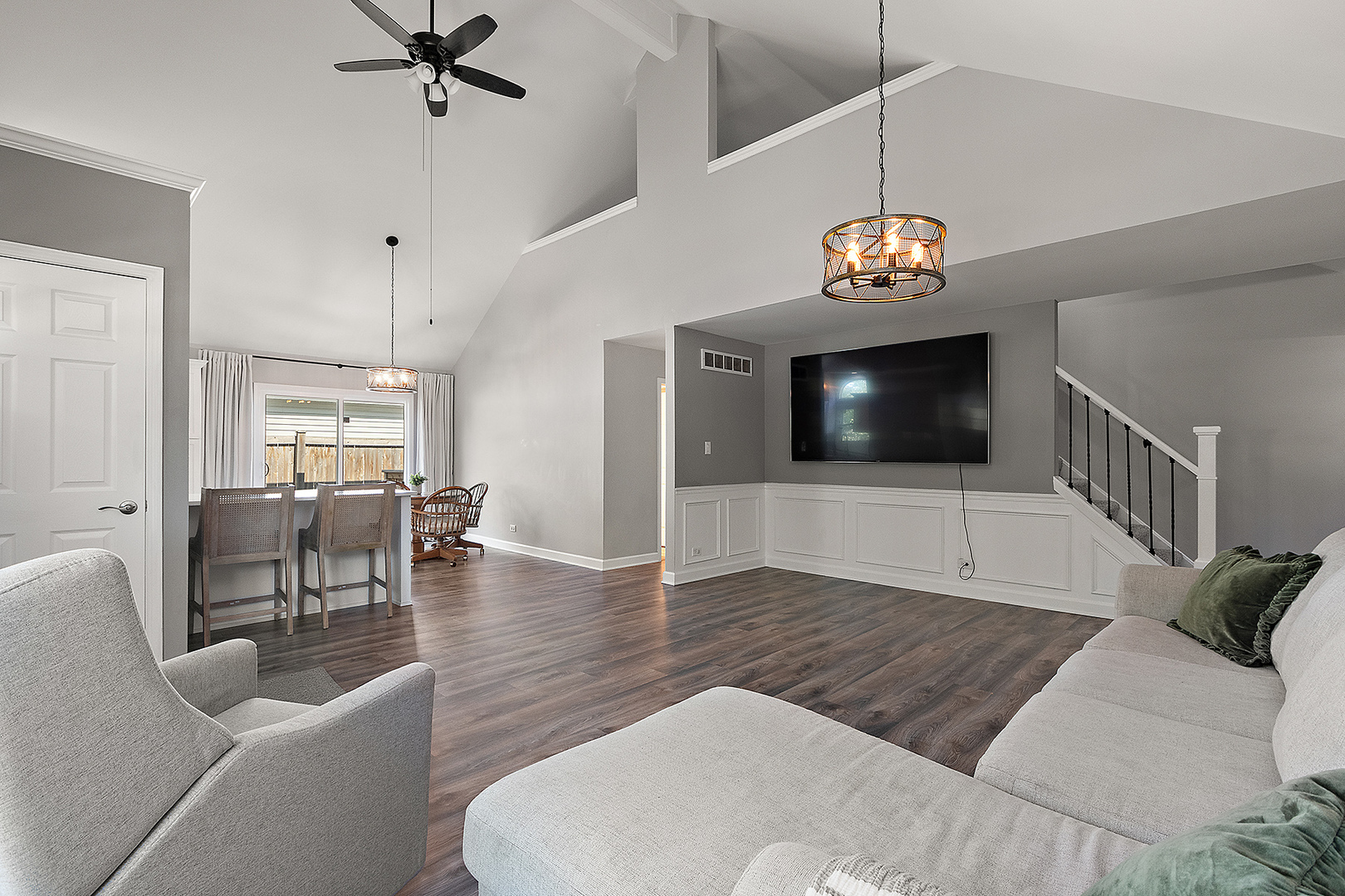 Property Photo: 801 South Street IL 60441