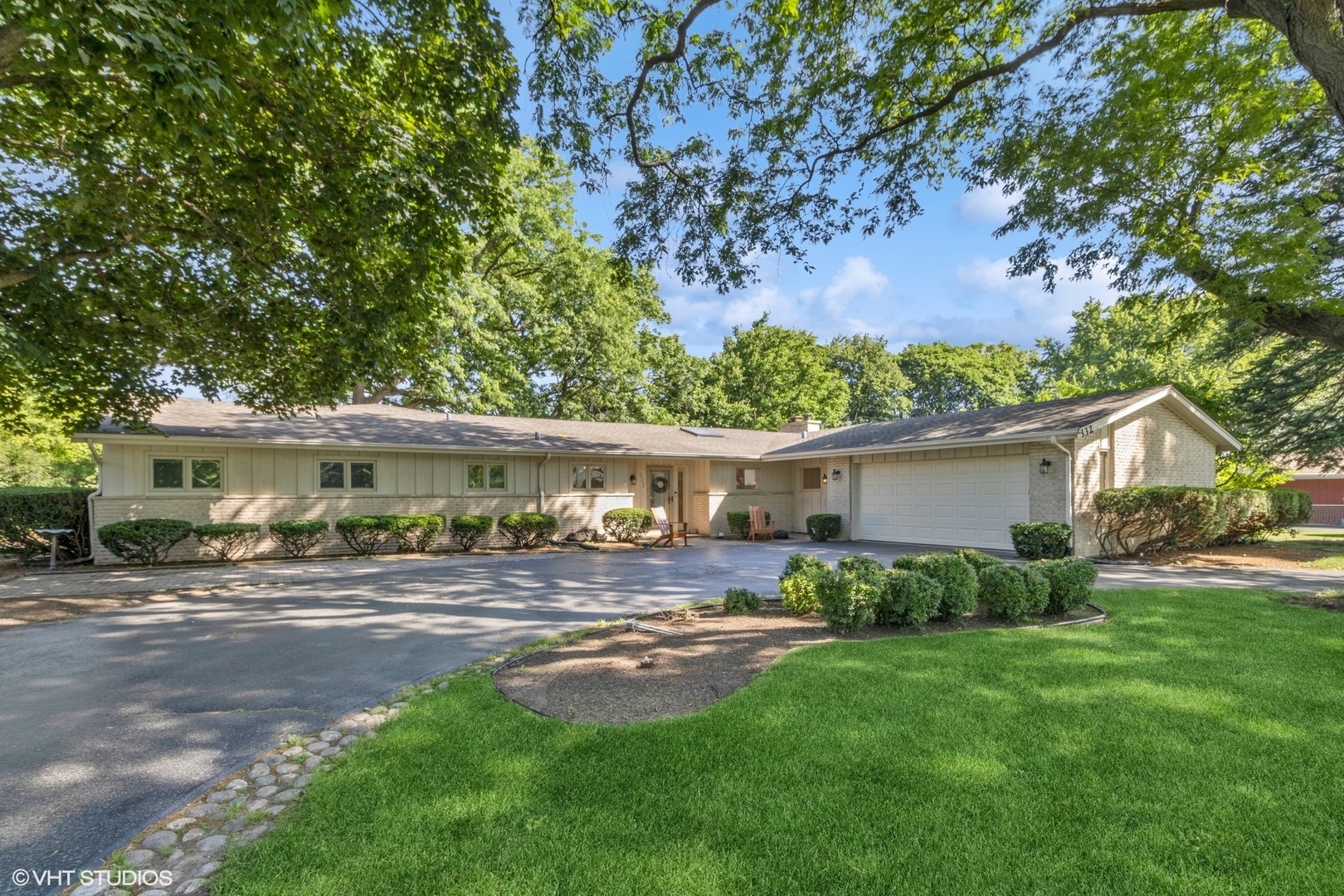 332 S Elmwood Lane  Palatine IL 60067 photo
