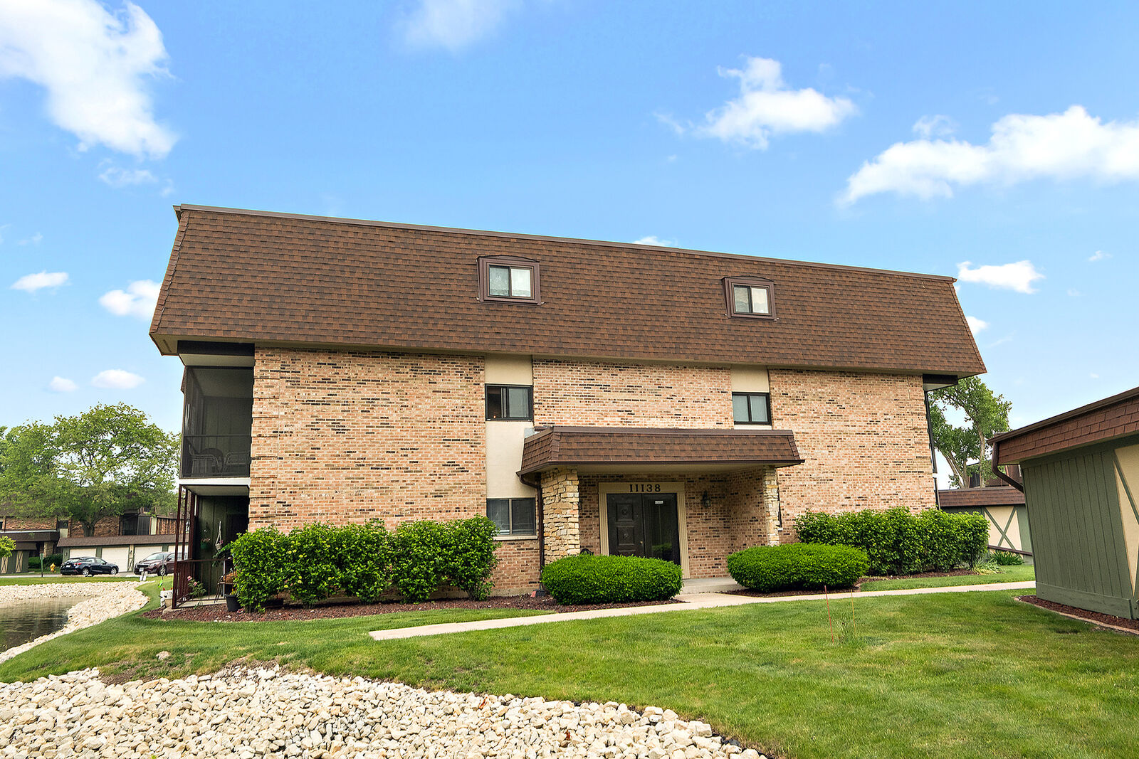 Property Photo: 11138 Center Road E22 IL 60465