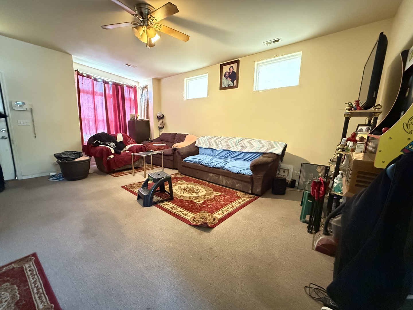 Property Photo: 5416 W Thomas Street IL 60651