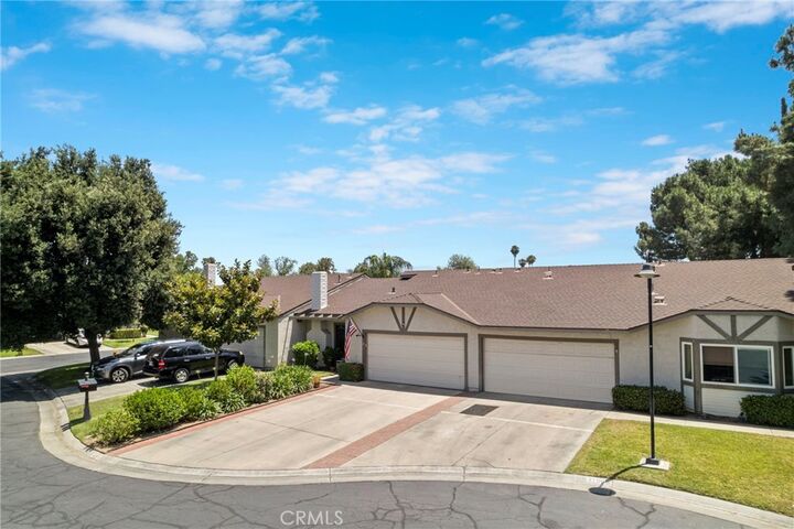 Property Photo:  3197 Bexfield Court  CA 92503 