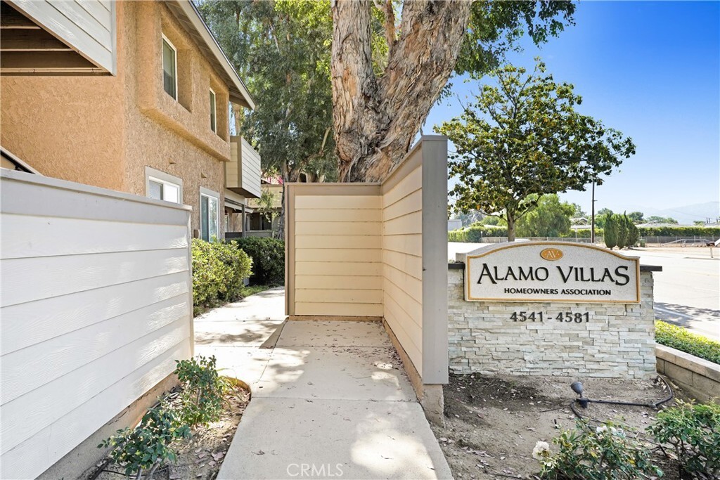 Property Photo: 4565 Alamo Street H CA 93063