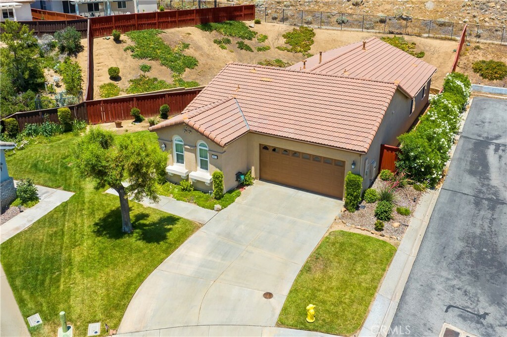 Property Photo: 197 Inkster Way CA 92545