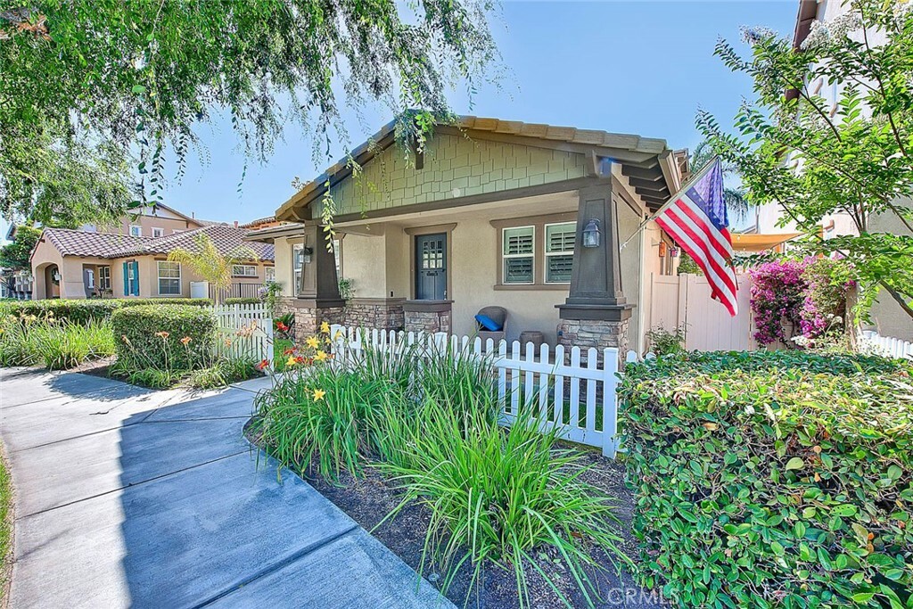 Property Photo:  11219 Dumetz Lane  CA 92354 