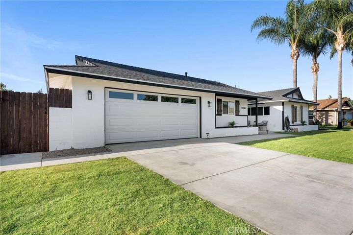 Property Photo: 10506 Hester Avenue CA 90604